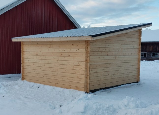 Pihavarasto P16 Hirsitalli 16m2