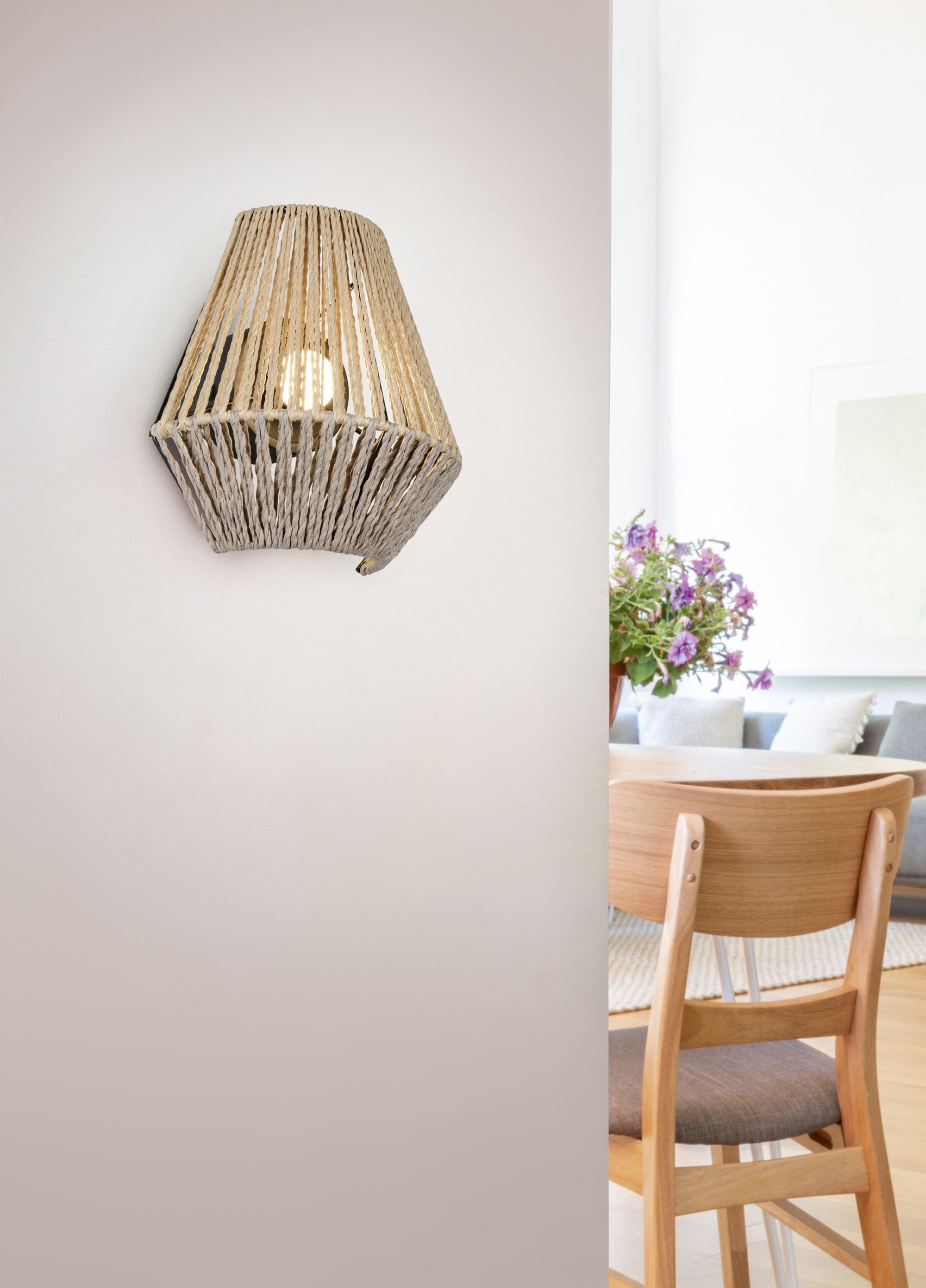 Lira Led Pöytävalaisin